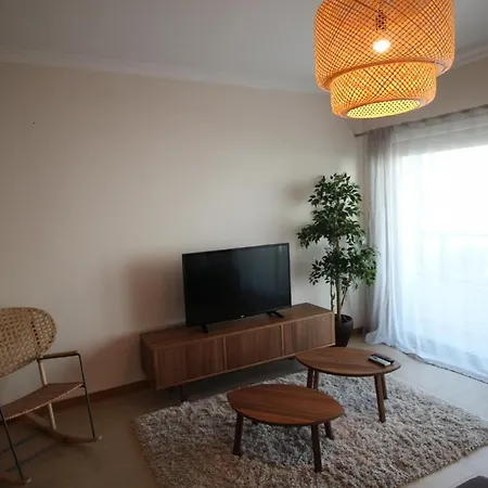 Rocha Prime C Апартаменти Портіман
